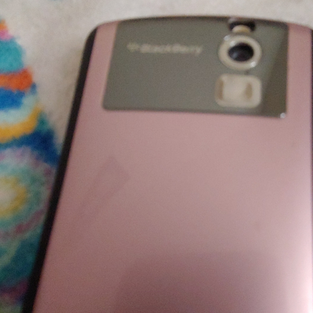 BlackBerry phone - Picture 2 of 2